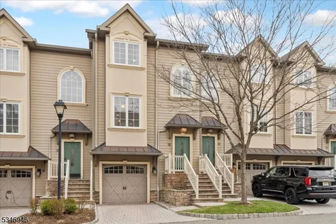 1 Glen Rock Sq Unit B3, Glen Rock Boro, NJ 07452 - MLS#: 3953443