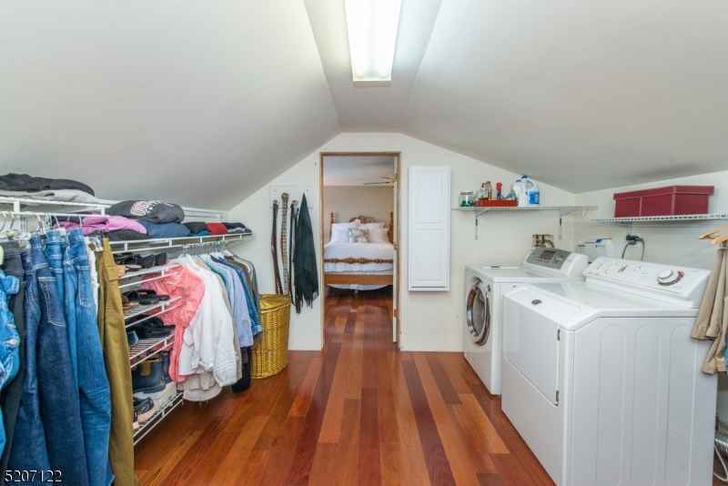 Old Turnpike - Residential