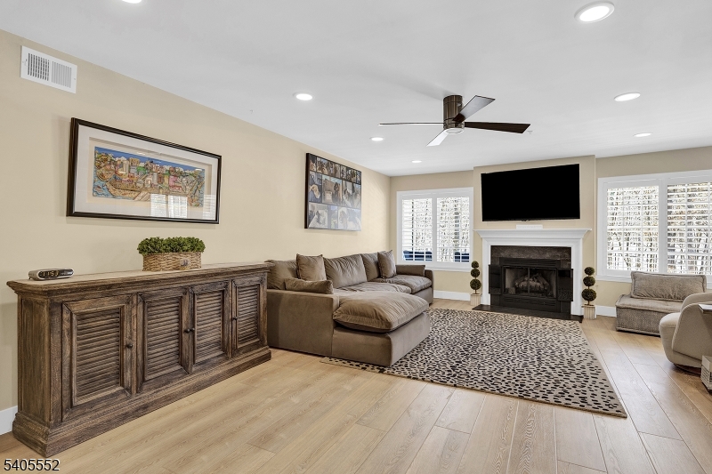 Sutton Woods - Residential