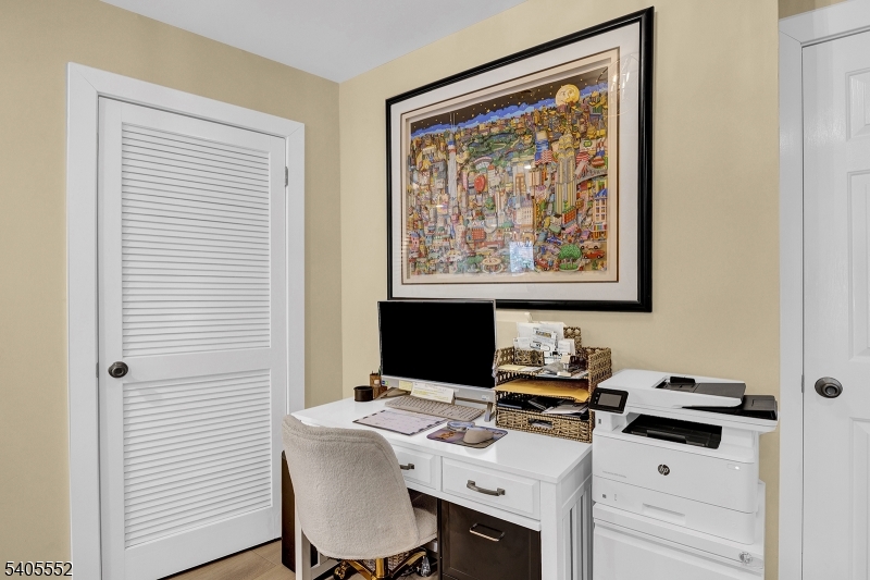 Sutton Woods - Residential