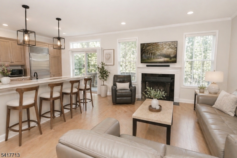 Summit Pointe - Residential