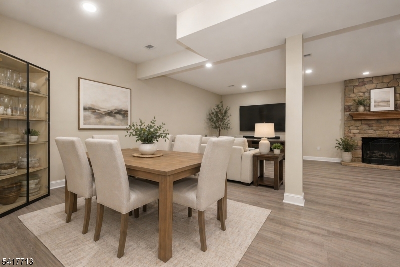 Summit Pointe - Residential