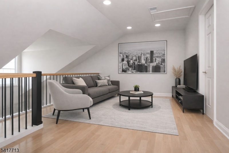 Summit Pointe - Residential