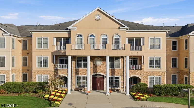 Fox Hills - Residential