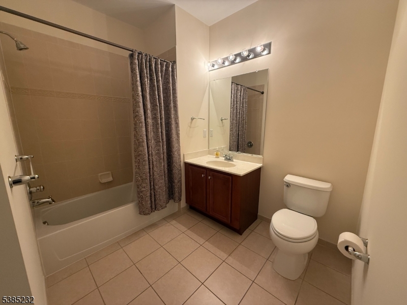 The Grande - Residential Lease