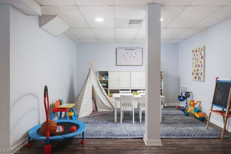 Watchung Hills Estates - Residential