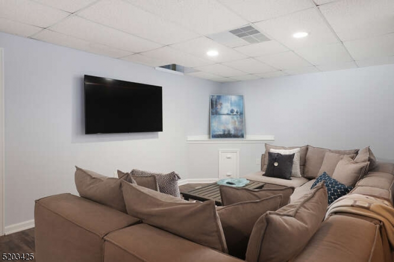 Watchung Hills Estates - Residential