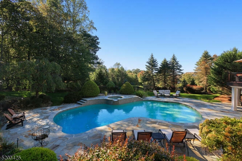 Watchung Hills Estates - Residential