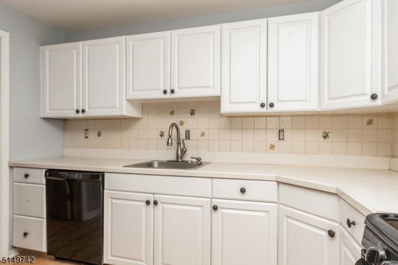 Moore Estate - Residential