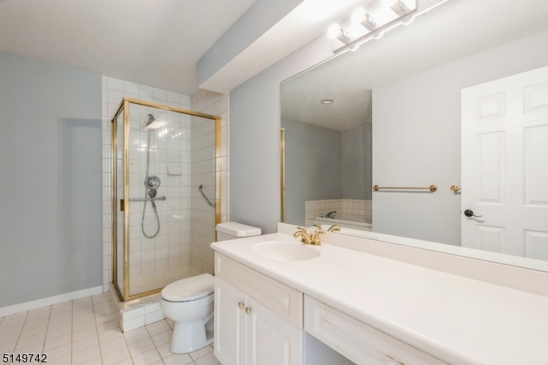 Moore Estate - Residential