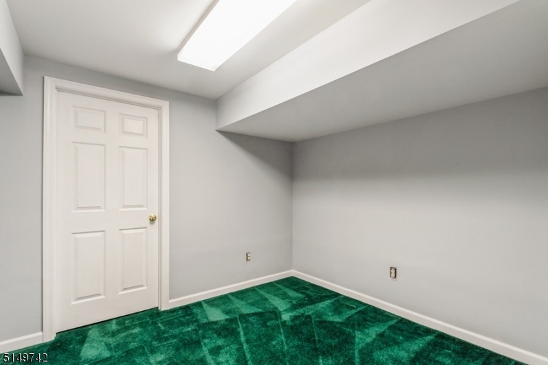 Moore Estate - Residential