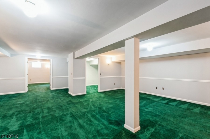 Moore Estate - Residential