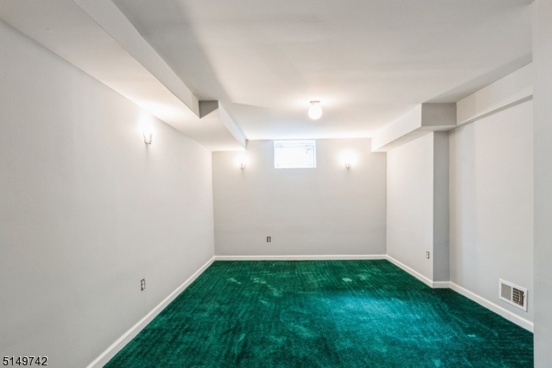 Moore Estate - Residential