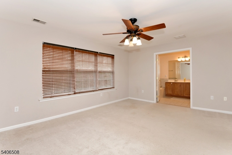 Montgomery Walk - Residential