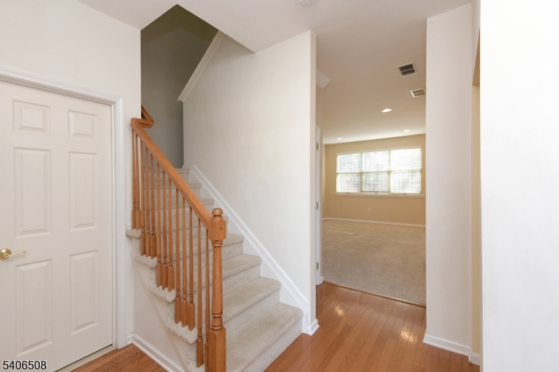 Montgomery Walk - Residential