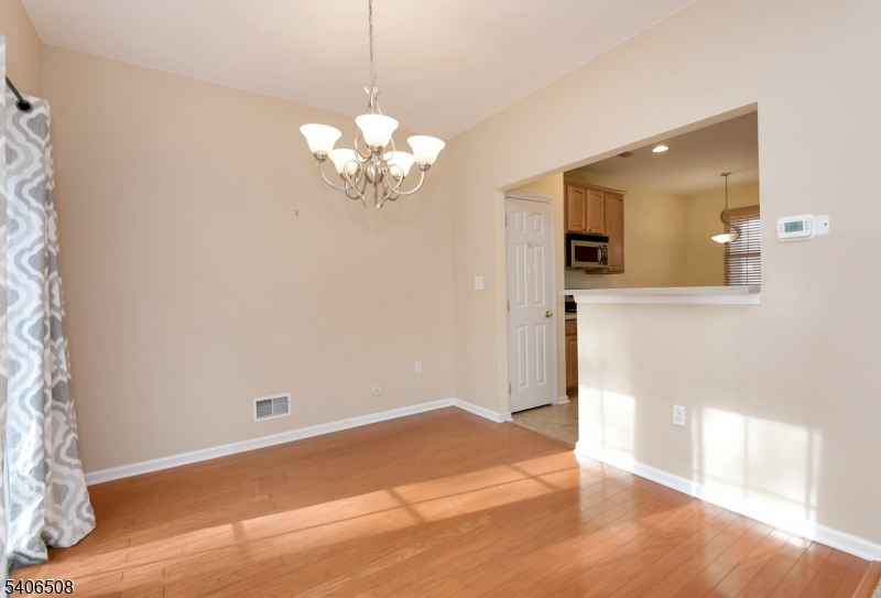 Montgomery Walk - Residential