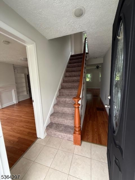 Newton Town, New Jersey 07860, United States, 3 Bedrooms Bedrooms, ,2 BathroomsBathrooms,Residential,Coming Soon,149143