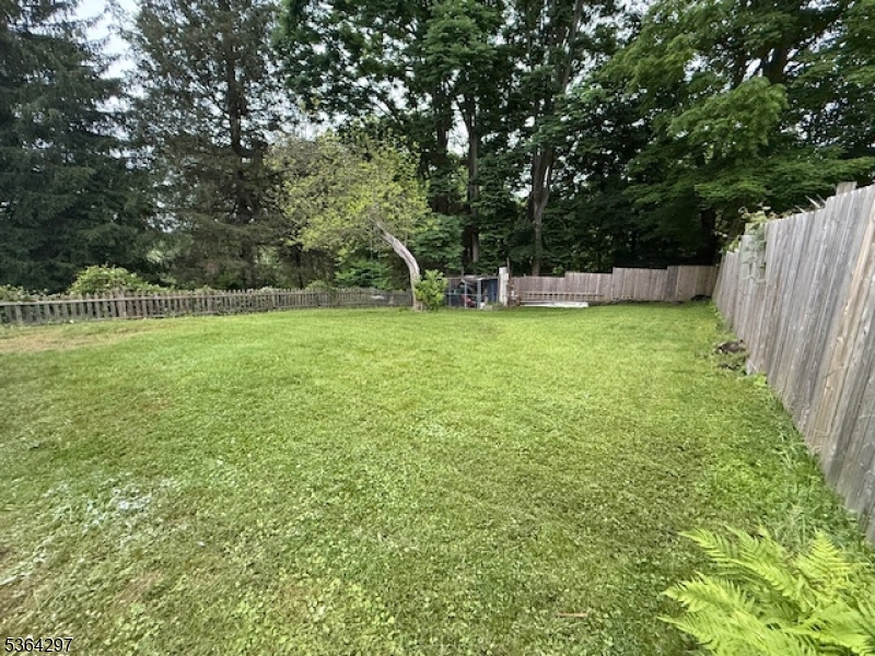 Newton Town, New Jersey 07860, United States, 3 Bedrooms Bedrooms, ,2 BathroomsBathrooms,Residential,Coming Soon,149143