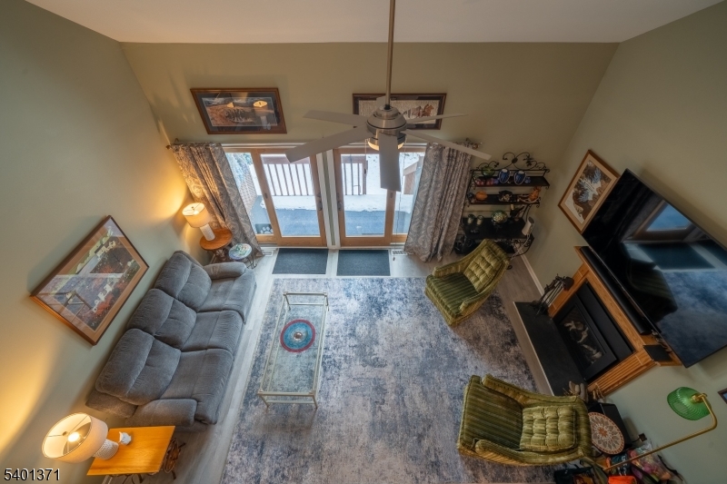 Hampton Commons - Residential