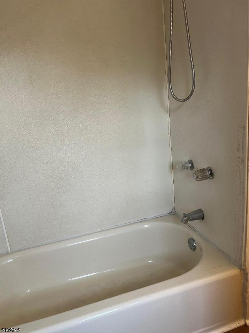 Bowling Alley - Residential Lease