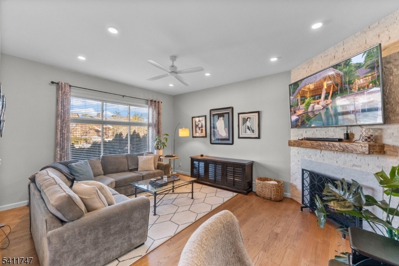 Harmon Cove 1 - Residential