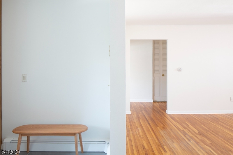 Lake Hiawatha Manor II - Residential Lease