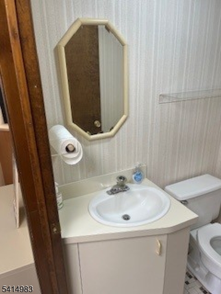 Warren Commons - Commercial Sale