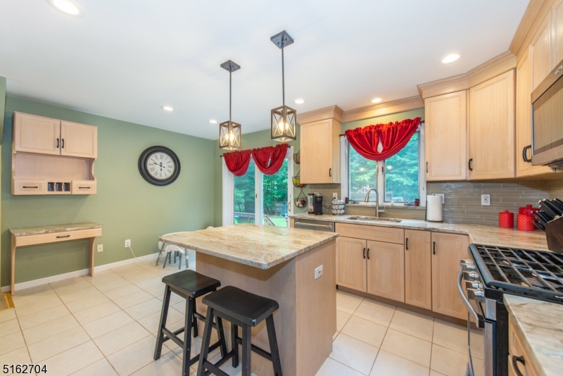 Shongum Lake - Residential