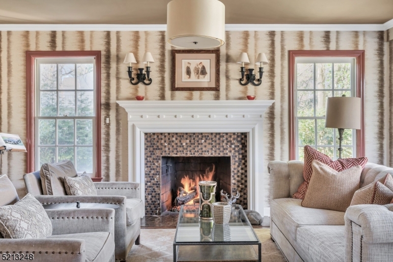 OLD SHORT HILLS - Residential