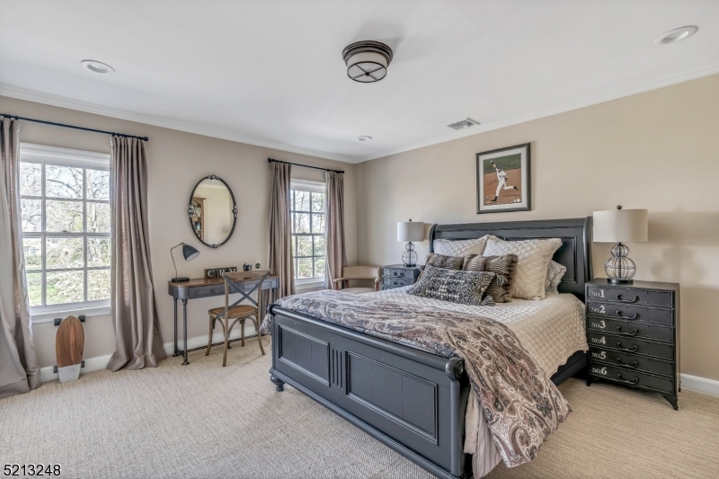 OLD SHORT HILLS - Residential