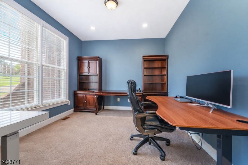 Lookout Pointe - Residential