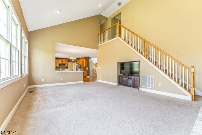 Lookout Pointe - Residential