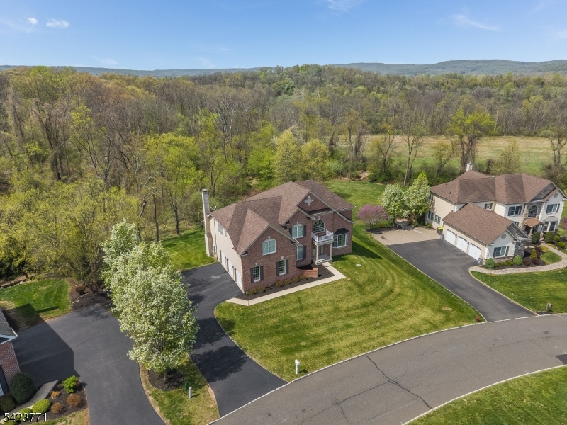 Lookout Pointe - Residential