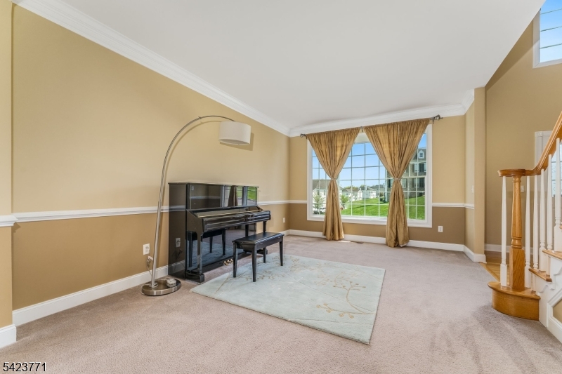 Lookout Pointe - Residential