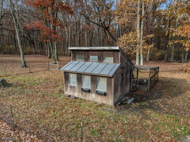 PERRYVILLE - Residential