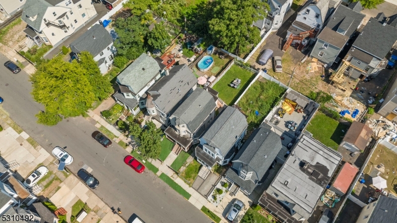 East Orange City, New Jersey 07017, United States, 4 Bedrooms Bedrooms, ,2 BathroomsBathrooms,Residential,Active,99420