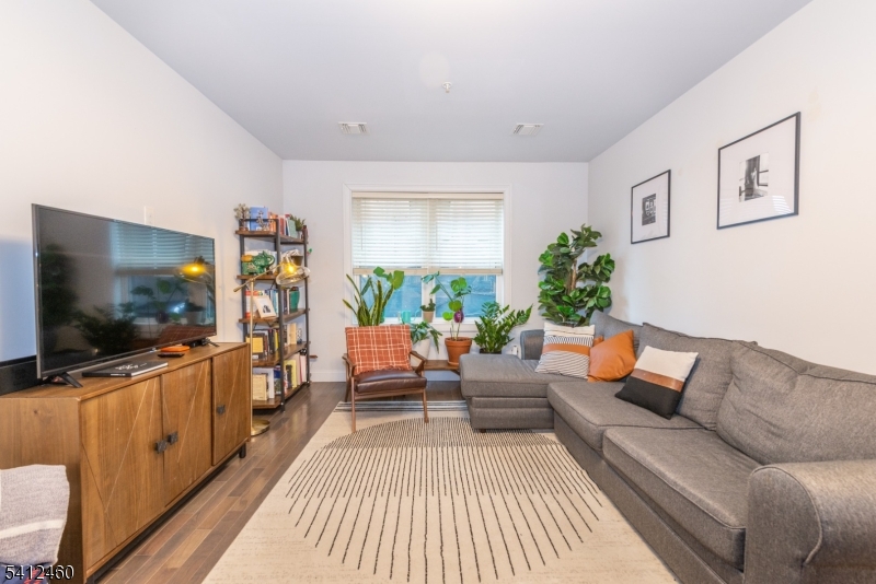 Lofts at Lincoln Park - Residential