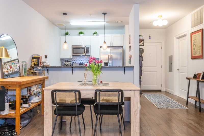 Lofts at Lincoln Park - Residential