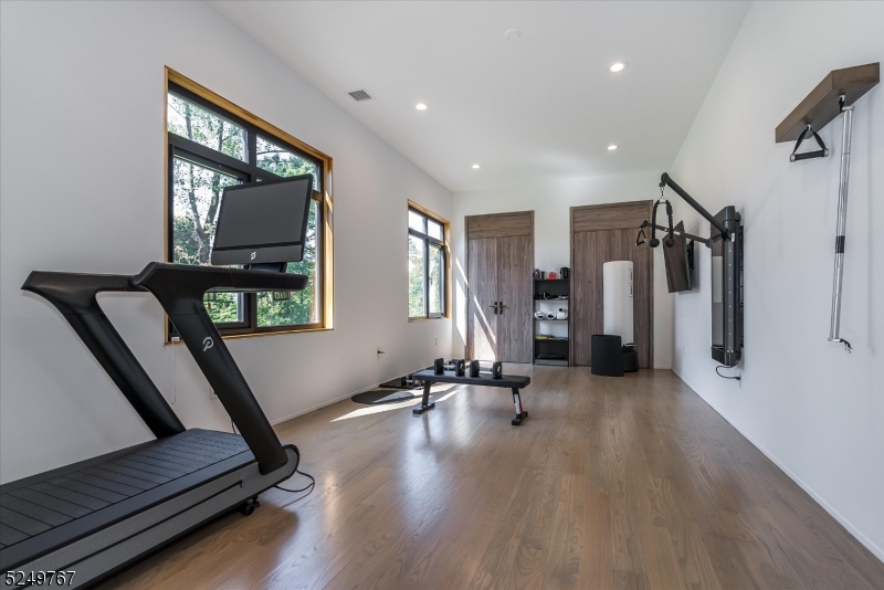 Chestnut Hill - Residential