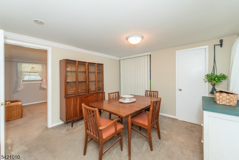 Skyline Lakes - Residential