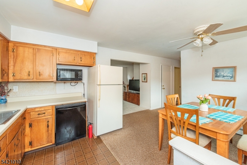 Skyline Lakes - Residential