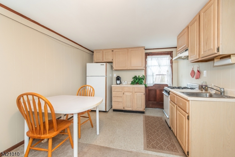 Skyline Lakes - Residential