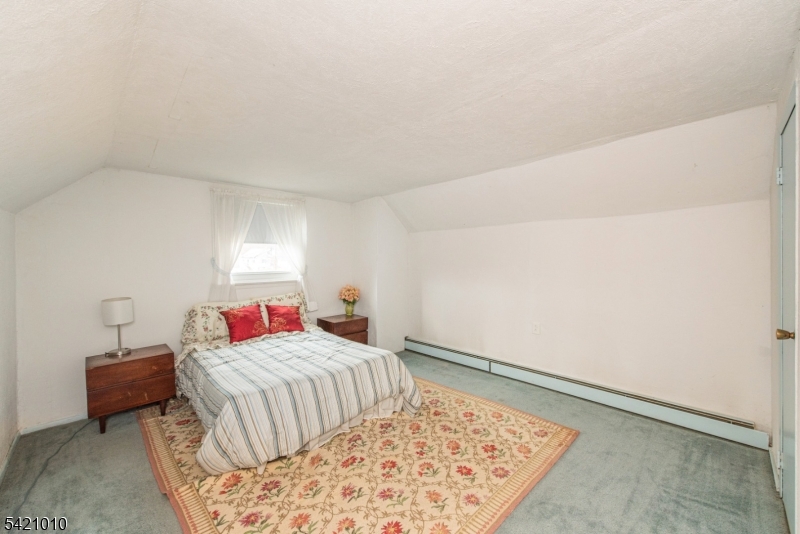 Skyline Lakes - Residential