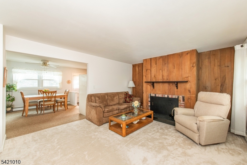 Skyline Lakes - Residential