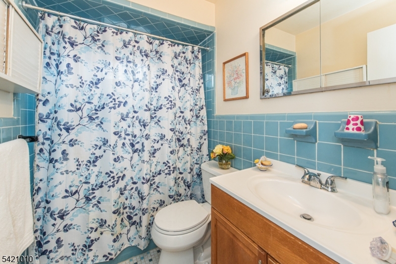 Skyline Lakes - Residential