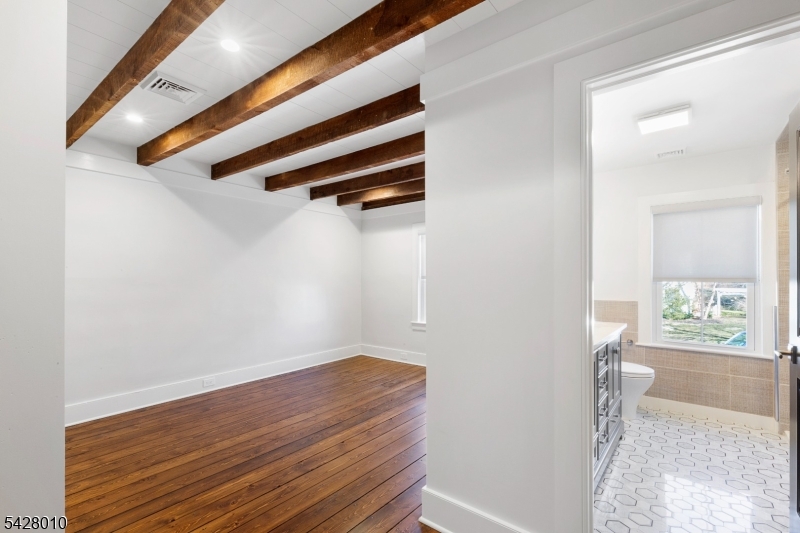 Annandale - Residential Income