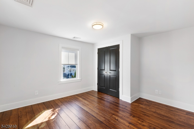 Annandale - Residential Income