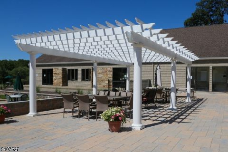 Mendham Commons - Residential