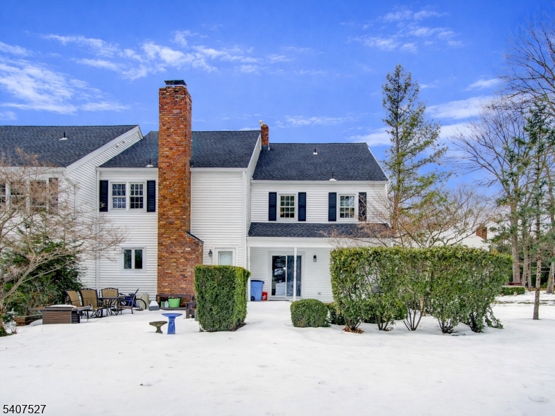 Mendham Commons - Residential