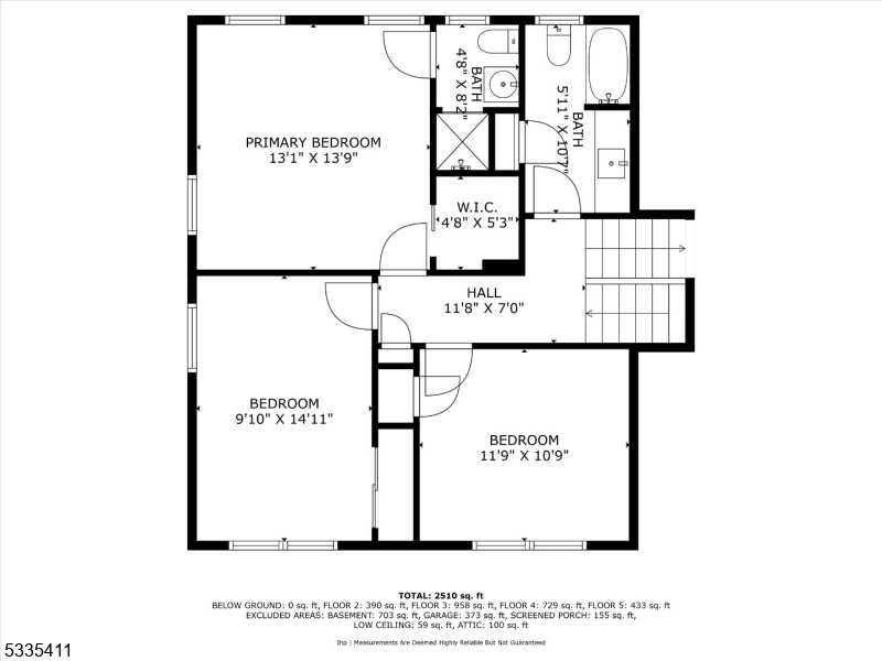 Main image without alt text